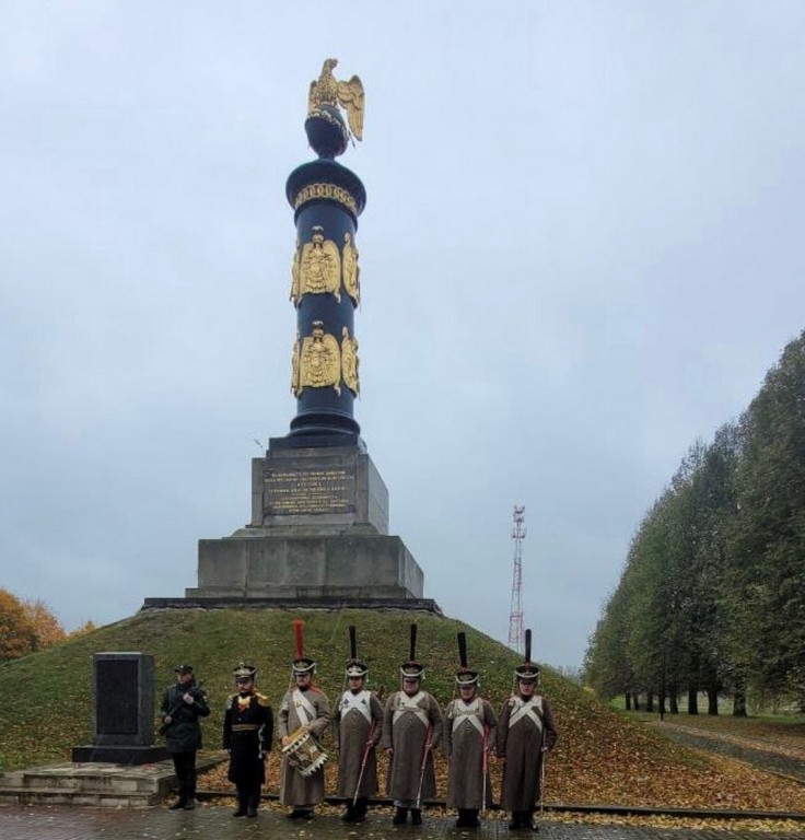 Мать Армения памятник в Ереване. Парк Победы и монумент "мать-Армения".